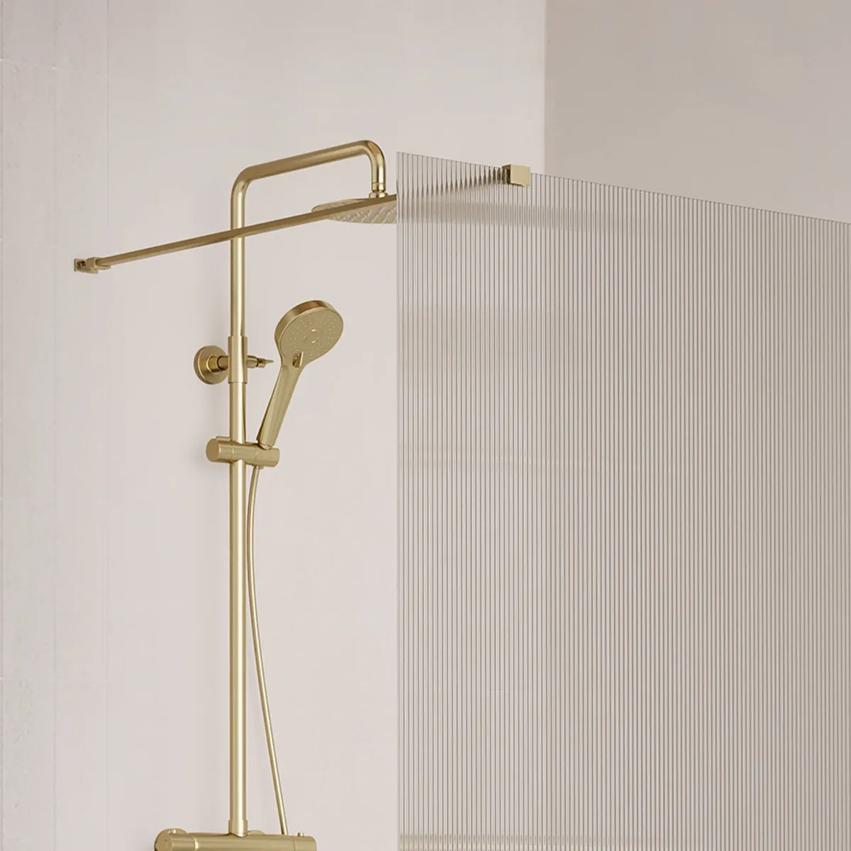 Badnor Shildon dusjvegg/walk-in hjørne - BØRSTET GULL - FLUTED glassfelt - 110cm