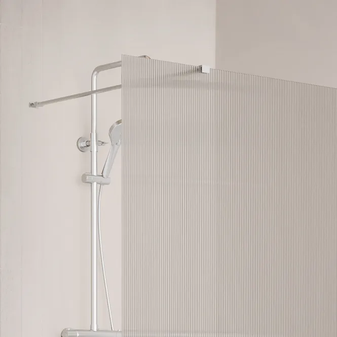 Hovedbilde Badnor Shildon dusjvegg/walk-in hjørne - KROM - FLUTED glassfelt - 125cm